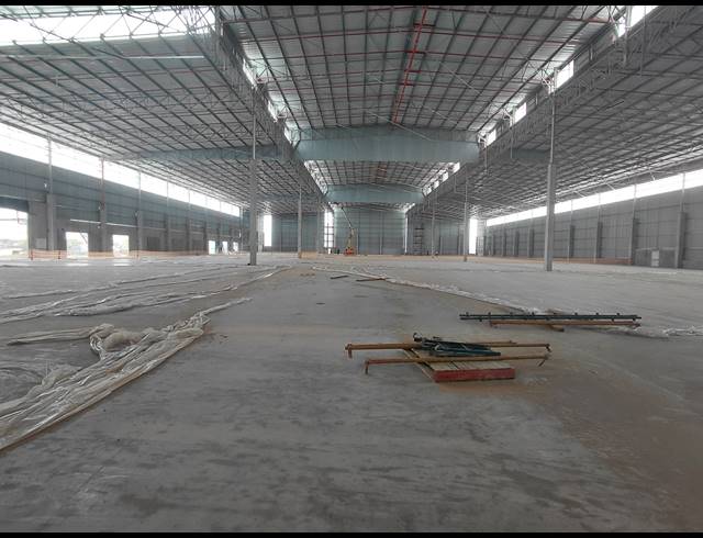 10,800M² WAREHOUSE TO LET IN RIVERFIELDS